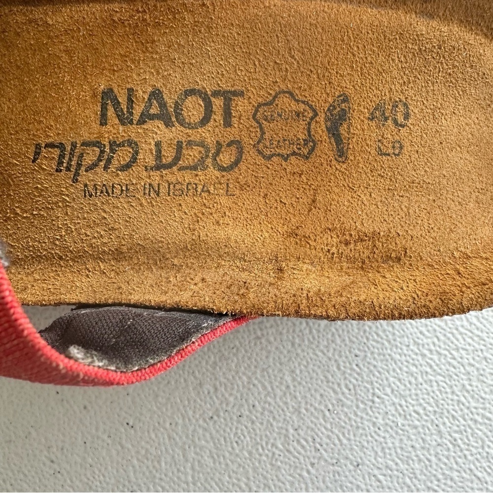 NAOT woman’s sandals - Picture 6 of 9